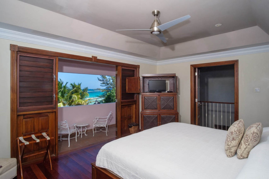 King Bedroom 1 Upstairs